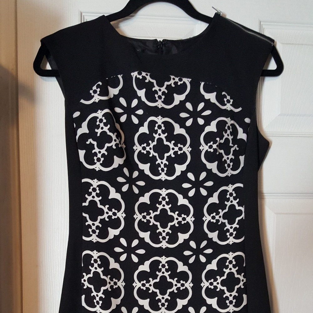 Signature London Style Dress